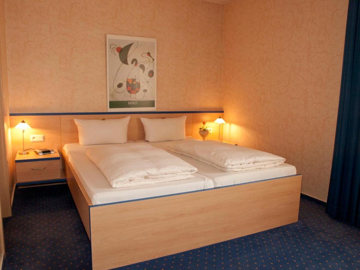 Hotel Chassalla Касел Екстериор снимка